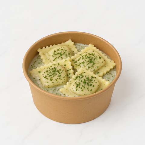 Raviolone tomate, mozzarella & sauce pesto